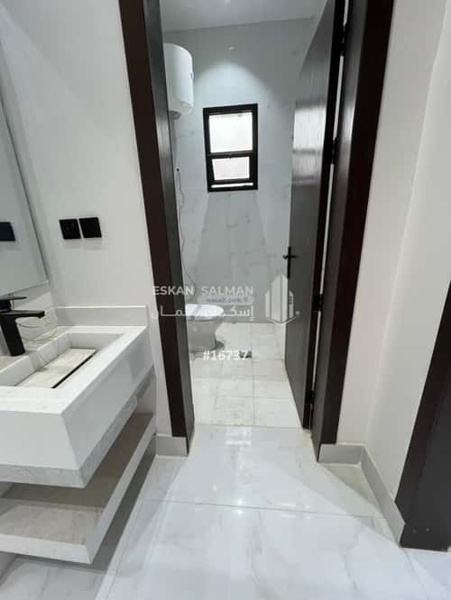 Floor 166.79 SQM with 6 Bedrooms Ar-Rimal, East Riyadh, Riyadh