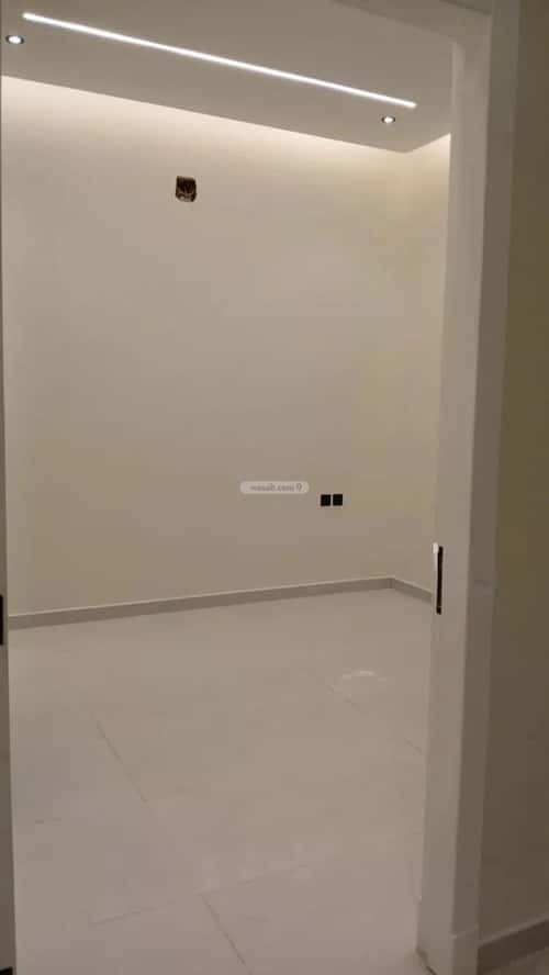 Villa 201 SQM Facing West on 15m Width Street Al-Faruq, Central Riyadh, Riyadh