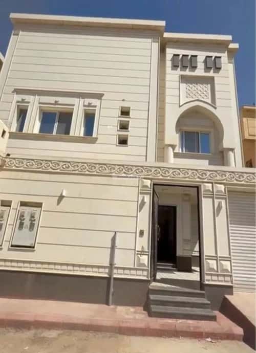 Villa 312 SQM Facing West with 6 Bedrooms Al-Muanisiyah, East Riyadh, Riyadh