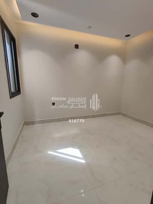 5 bedroom apartment in Al Rimal