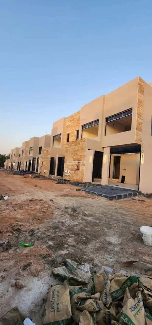 Floor 220 SQM with 3 Bedrooms As-Salam, East Riyadh, Riyadh