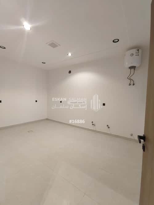 دور 215.98 متر مربع ب 6 غرف عكاظ، جنوب الرياض، الرياض