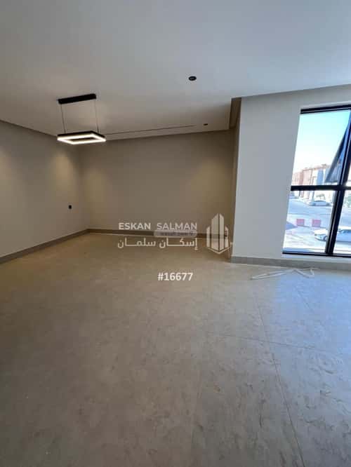 فيلا 250 متر مربع جنوبية على شارع 15م النخيل، بريدة