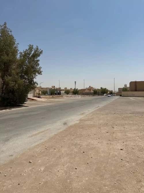 أرض 840 متر مربع جنوبية على شارع 60م طويق، غرب الرياض، الرياض