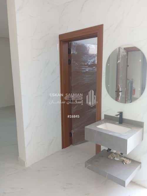 Villa 264 SQM Facing East on 15m Width Street The Western District, Bariduh