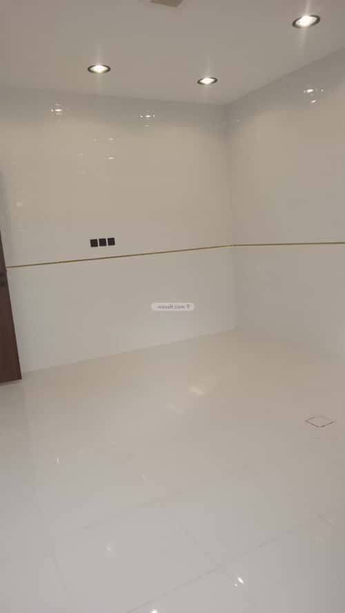 فيلا 511.2 متر مربع جنوبية على شارع 20م ظهرة لبن، غرب الرياض، الرياض