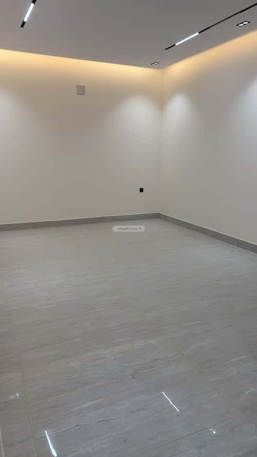 Floor 193 SQM with 5 Bedrooms Al- Nadwah, East Riyadh, Riyadh