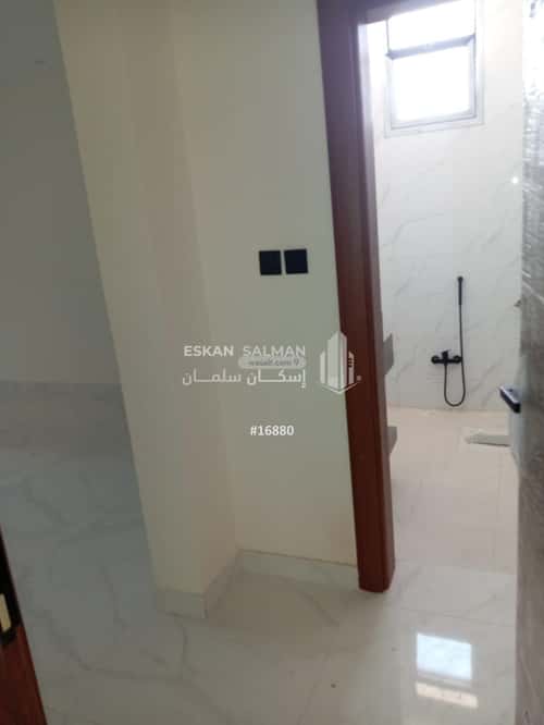 فيلا 264 متر مربع شرقية على شارع 15م الضاحي الغربي، بريدة