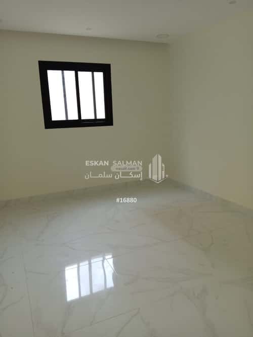 فيلا 264 متر مربع شرقية على شارع 15م الضاحي الغربي، بريدة