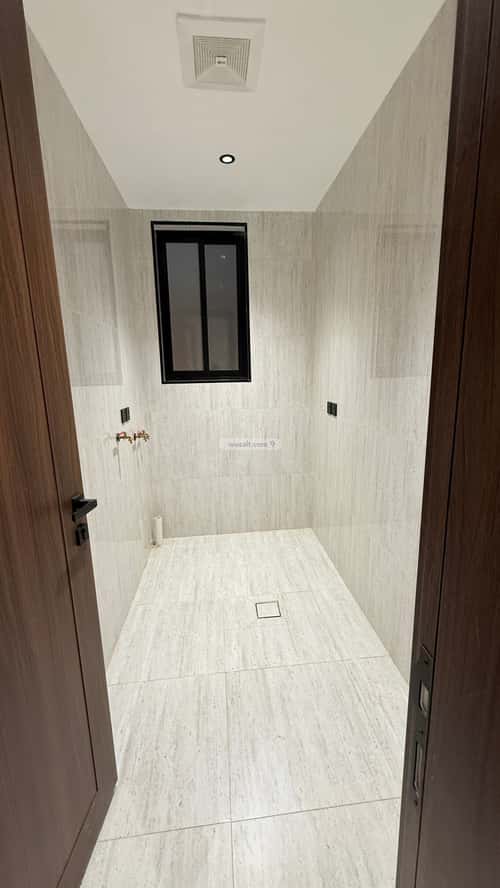 شقة ب 5 غرف الظرفة، خميس مشيط