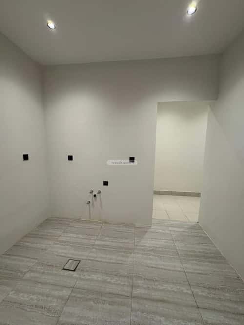 Floor with 3 Bedrooms Ar-Rimal, East Riyadh, Riyadh