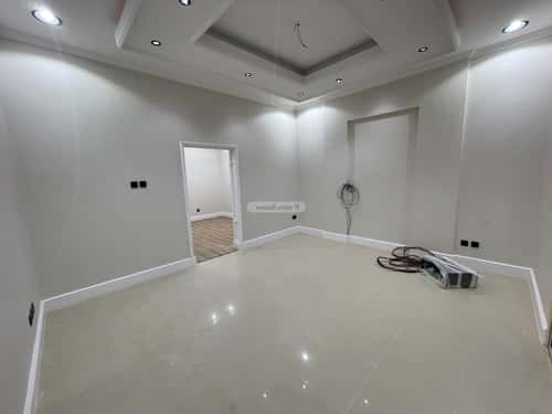 فيلا 500.27 متر مربع شرقية على شارع 18م الندى، الدمام