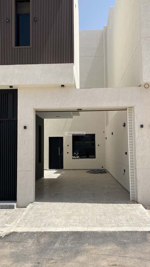 فيلا 454.18 متر مربع شرقية على شارع 20م ظهرة لبن، غرب الرياض، الرياض