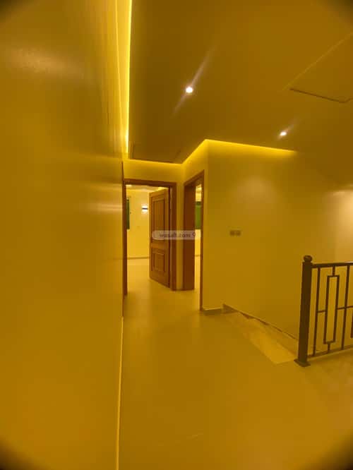 فيلا 300 متر مربع واجهة شرقية ب 7 غرف الغدير، شمال الرياض، الرياض