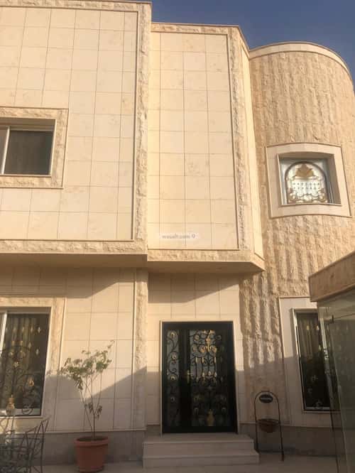 فيلا 510 متر مربع شمالية على شارع 14م الصحافة، شمال الرياض، الرياض