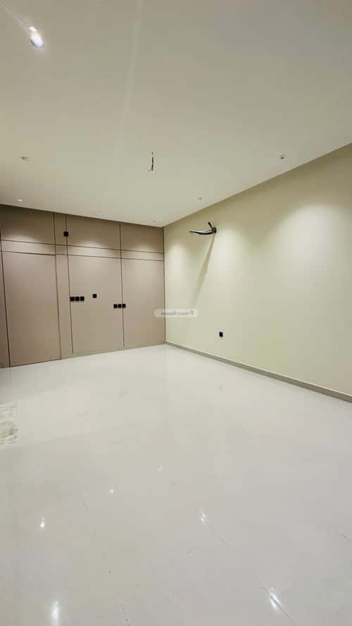 Villa 250 SQM Facing West on 15m Width Street Al Swaryee, North Jeddah, Jeddah