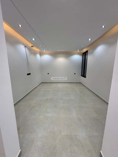 Floor 334.7 SQM with 8 Bedrooms Al-Wurud, Khamis Mushait