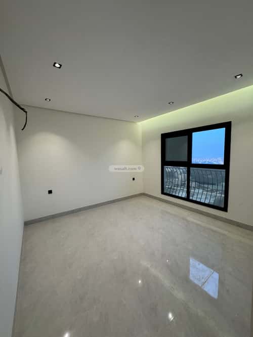 Apartment with 4 Bedrooms Al Khalidiyah, Abha