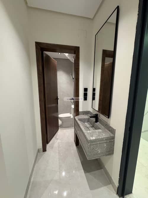 Apartment with 4 Bedrooms Al Khalidiyah, Abha