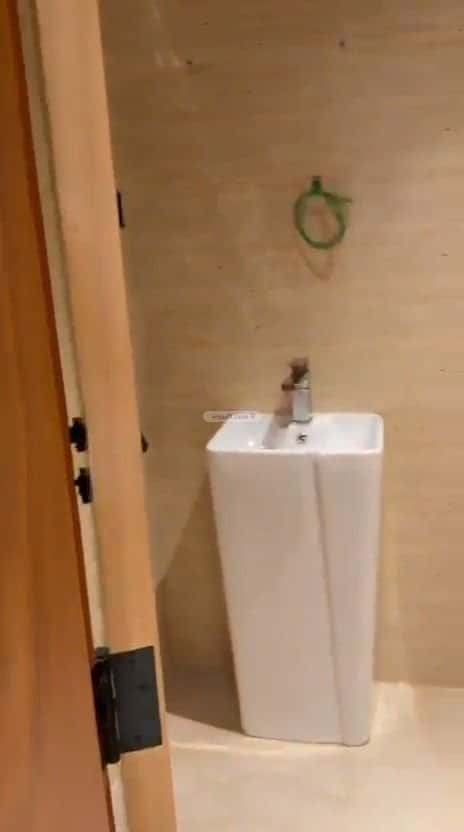 Apartment with 3 Bedrooms Al-Qairawan, North Riyadh, Riyadh