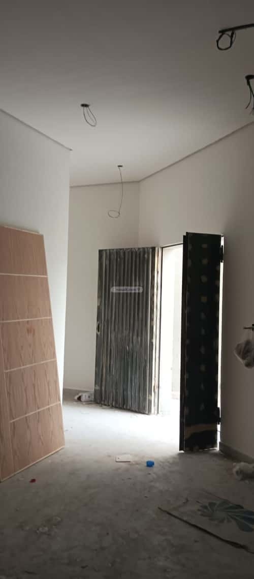 Villa 306.25 SQM Facing South on 20m Width Street Al-Malqa, North Riyadh, Riyadh