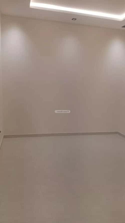 3 bedroom floor in Al Rimal