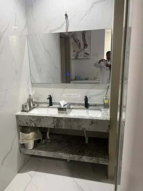 7 bedroom villa in Dhahrat Laban