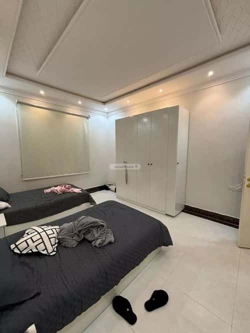 فيلا 300 متر مربع واجهة شمالية ب 6 غرف طويق، غرب الرياض، الرياض