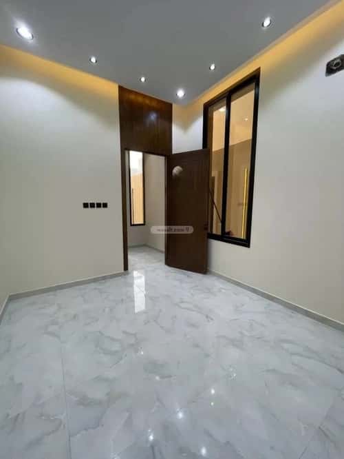 Villa 250 SQM Facing South with 4 Bedrooms Al-Janadriyah, East Riyadh, Riyadh