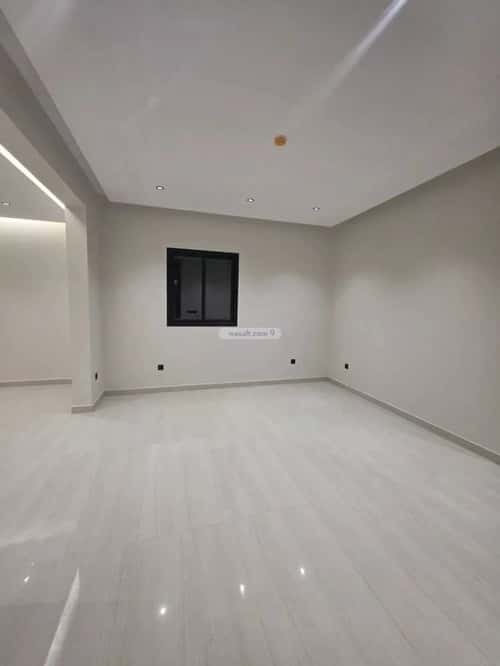Apartment with 5 Bedrooms Al-Hazm, West Riyadh, Riyadh