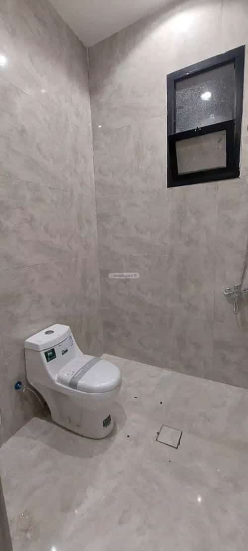 Floor 231 SQM with 6 bedrooms أحد، جنوب الرياض، الرياض