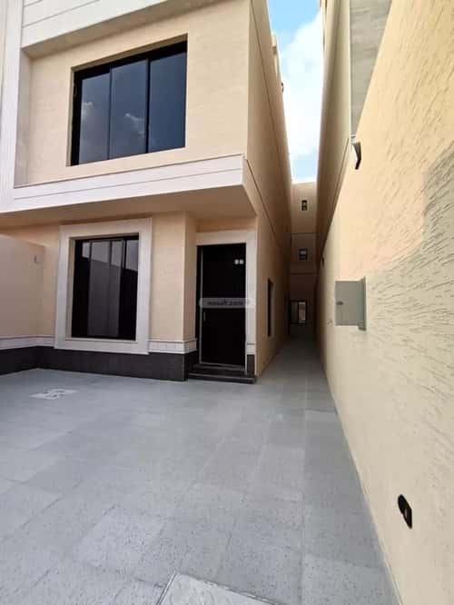 Villa 300 SQM Facing South on 20m Width Street Al-Awaly, West Riyadh, Riyadh