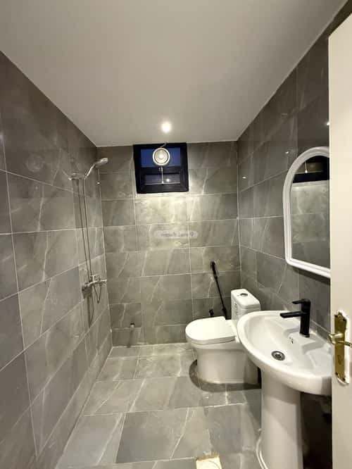 1 bedroom apartment in Al Yarmouk