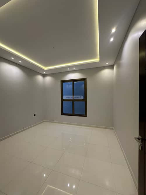 فيلا 250 متر مربع جنوبية على شارع 20م اليرموك، خميس مشيط