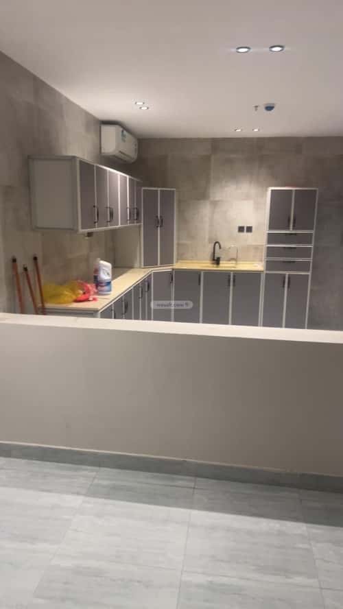 Apartment with 3 Bedrooms Al Hammraa, Khobar