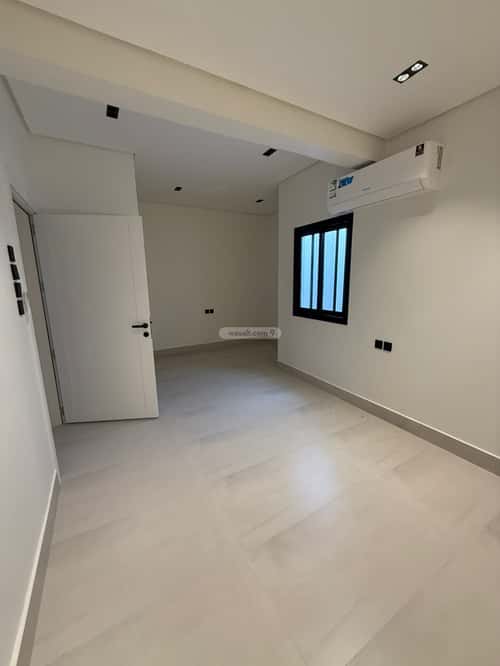Floor 390 SQM with 4 Bedrooms As-Sahafa, North Riyadh, Riyadh