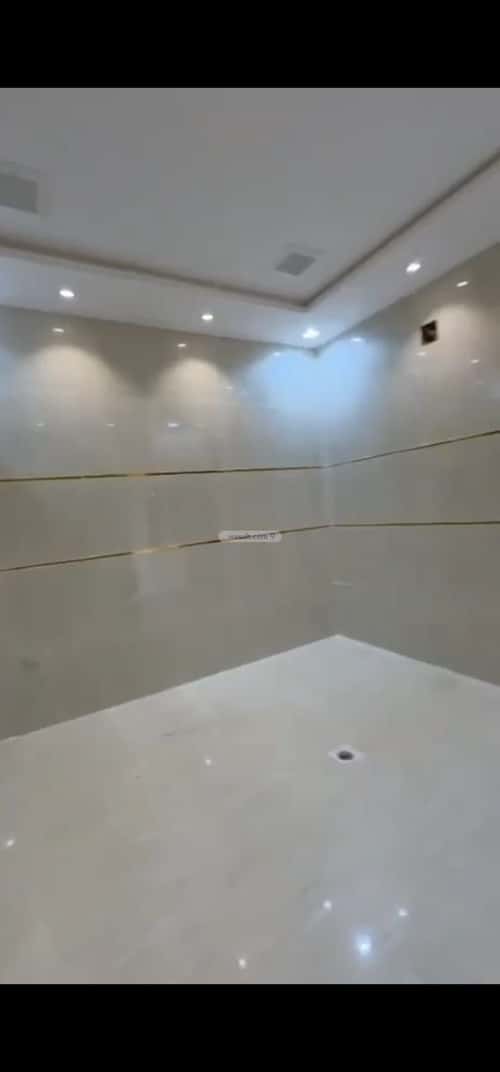 شقة ب 5 غرف طيبة، جنوب الرياض، الرياض