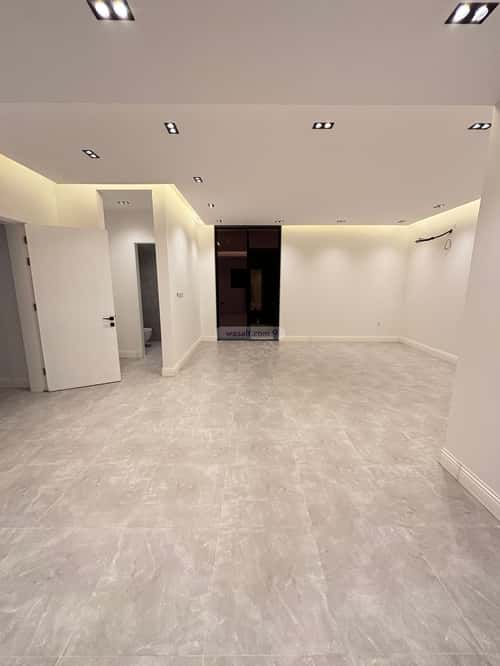 Villa 161.93 SQM Facing North with 5 Bedrooms Al-Malqa, North Riyadh, Riyadh