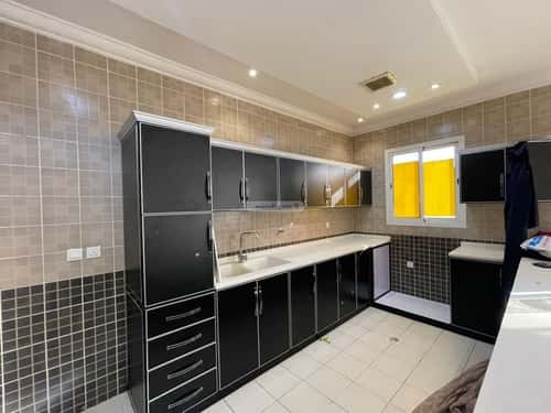 شقة 3 غرف في الملقا