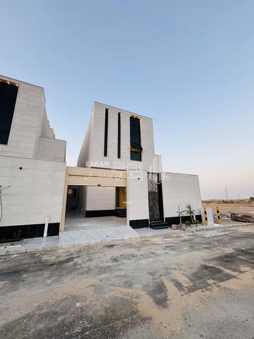 فيلا 332.75 متر مربع شمالية على شارع 15م العرفاء الغربية، الطائف