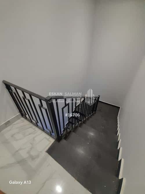 Apartment with 5 Bedrooms Al-Janadriyah, East Riyadh, Riyadh