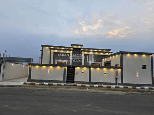 Floor 632.71 SQM with 7 Bedrooms Al-Wurud, Samith