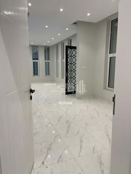 Villa 200 SQM Facing South on 15m Width Street Al-Hamra'A Al-Awwal, Al Ahsa