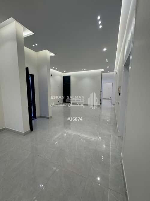 Floor 193.99 SQM with 6 Bedrooms Al-Janadriyah, East Riyadh, Riyadh