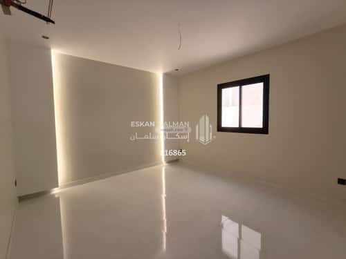 فيلا 300 متر مربع جنوبية على شارع 15م الرحمانية، شرق جدة، جدة