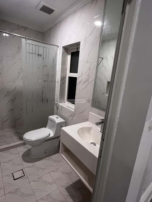 شقة ب 4 غرف الحمراء، الخبر