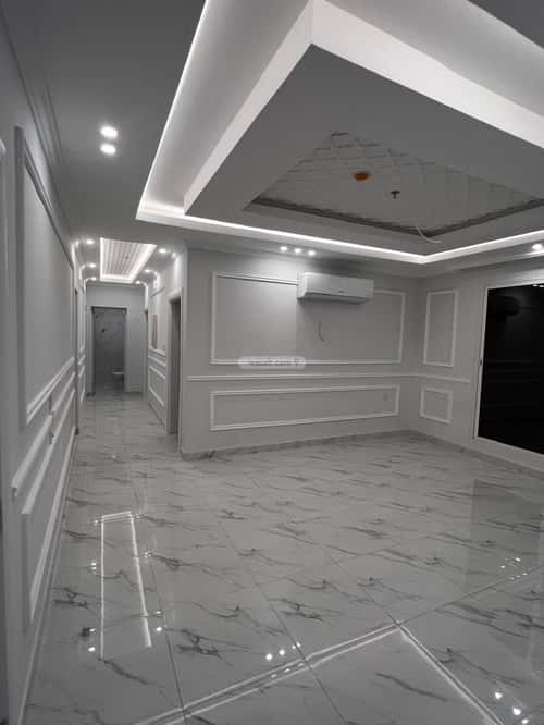 شقة ب 4 غرف الحمراء، الخبر