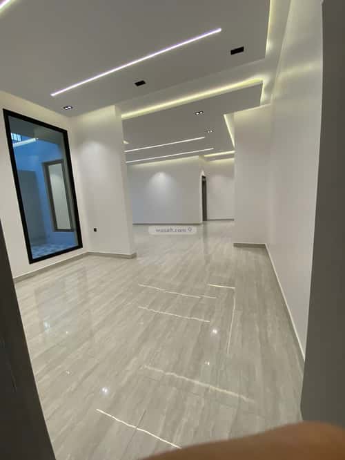 Villa 194.35 SQM Facing South on 18m Width Street Al-Maizaliyah, East Riyadh, Riyadh