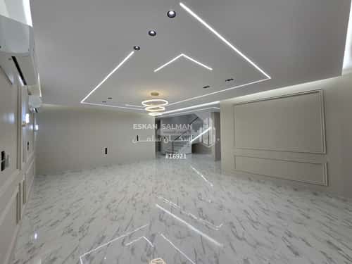 فيلا 437.5 متر مربع شرقية على شارع 20م الشراع، الخبر