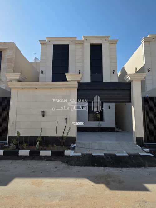 فيلا 261.95 متر مربع شرقية على شارع 15م الرحاب، الطائف